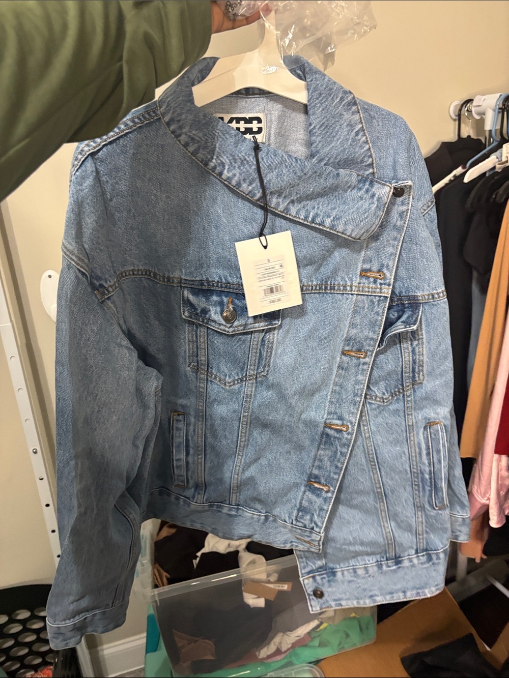 KBB by KAHLANA “The denim jacket” light wash small and med - Picture 4 of 5
